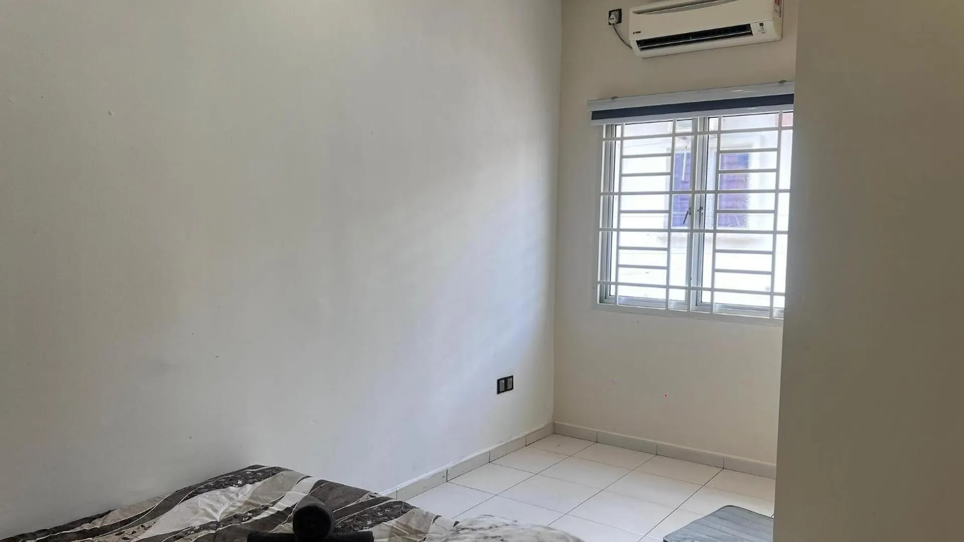 Jrc Homestay Johor Bahru 0*,